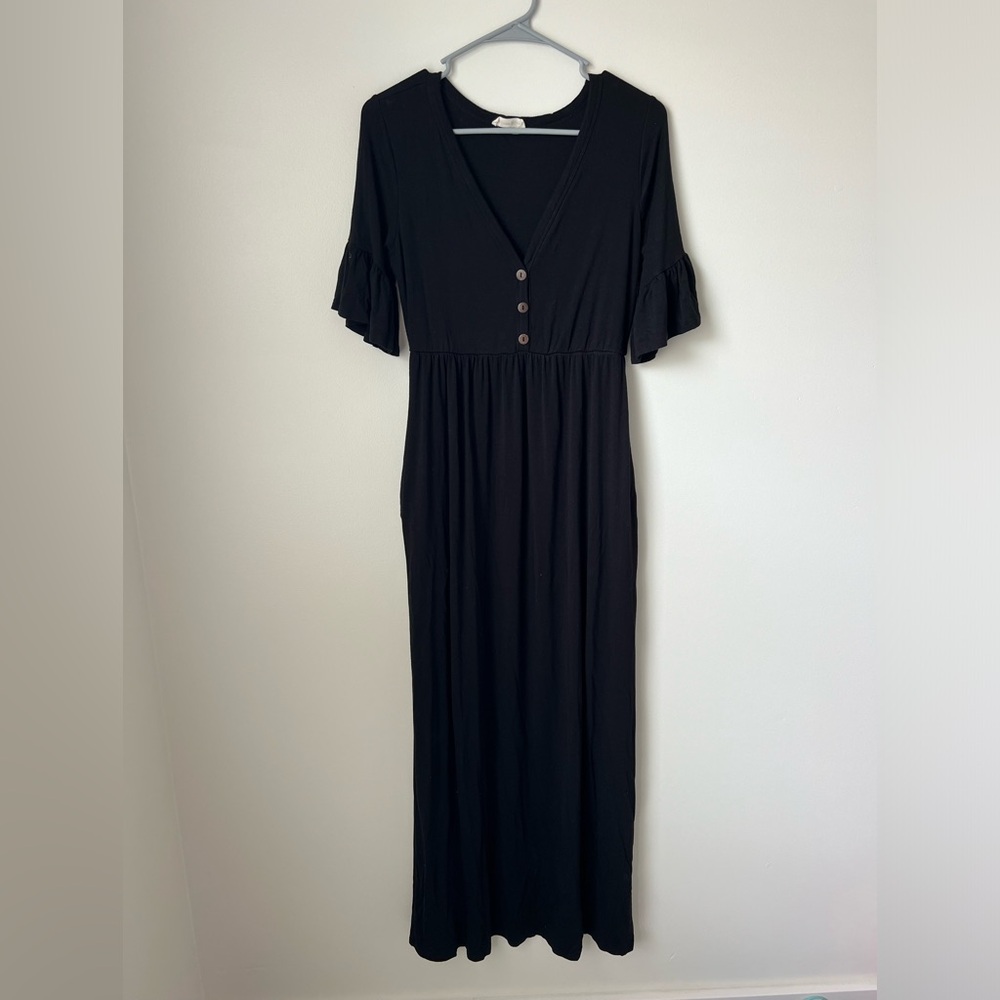 Black Button Ruffle Sleeve Maternity Maxi Dress